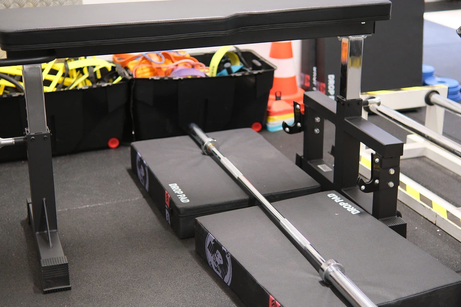 Banc de musculation et drop pad